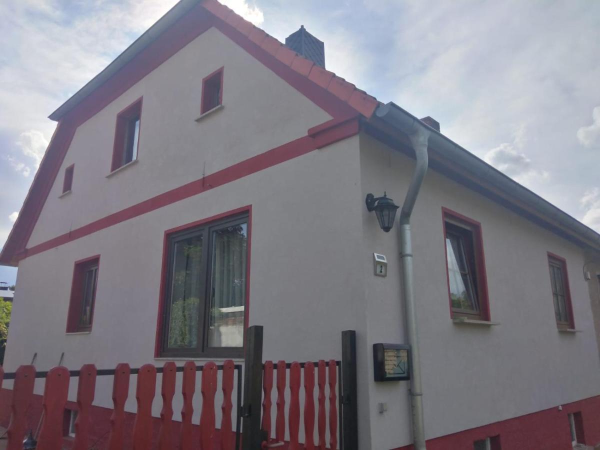 Ferienhaus Badetz エクステリア 写真