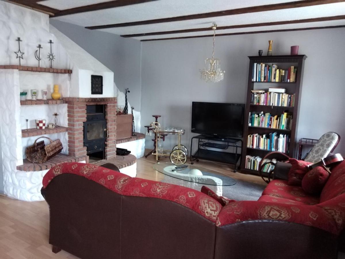 Ferienhaus Badetz エクステリア 写真